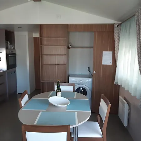 Campsite Mobil 2 4 A 6 Pers Piriac-sur-Mer