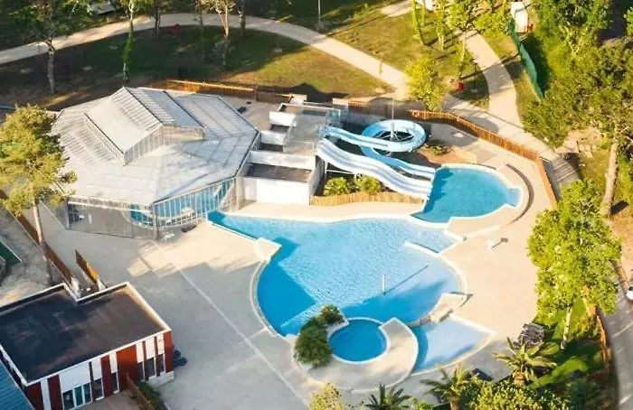 Mobil 2 4 à 6 Pers Campeggio *