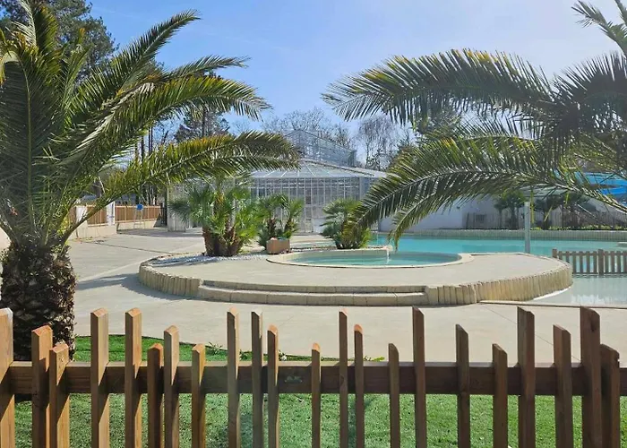 Mobil 2 4 A 6 Pers 피리악-쉬르-메르