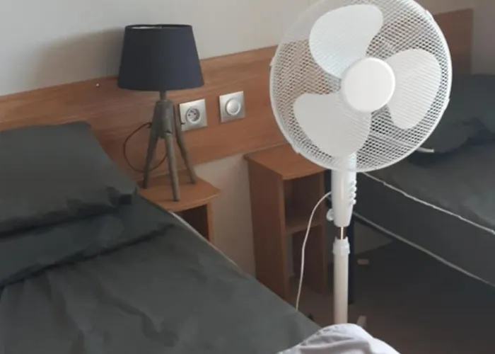 Mobil 2 4 A 6 Pers *