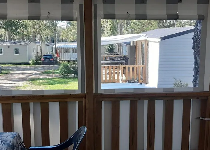 Mobil 2 4 A 6 Pers 피리악-쉬르-메르